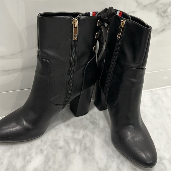 Tommy Hilfiger Diva Boots - Picture 6 of 8